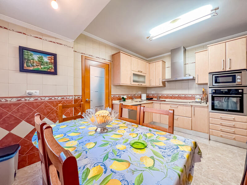 4 bedroom Cave House for sale