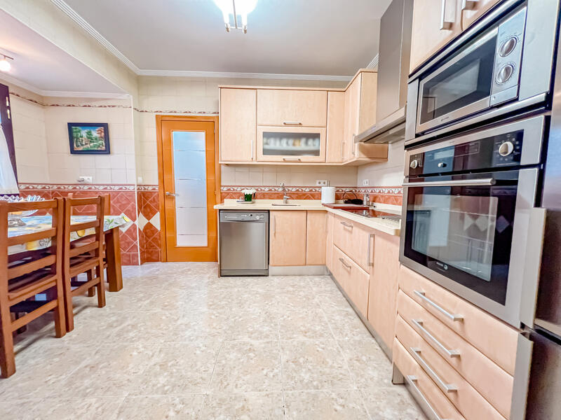 4 bedroom Cave House for sale