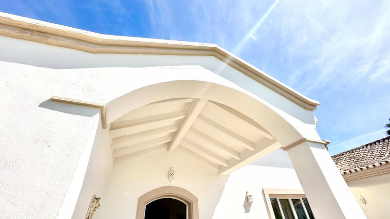 4 bedroom Villa for sale