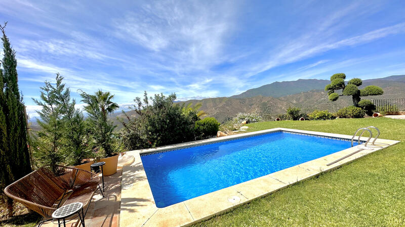 4 bedroom Villa for sale
