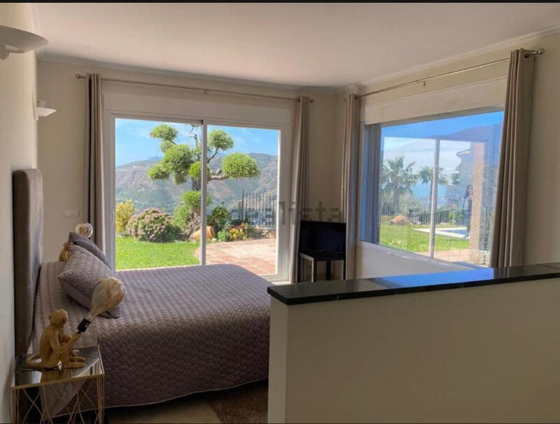4 bedroom Villa for sale