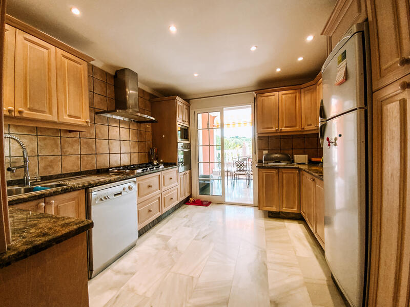 8 chambre Maison Troglodyte à vendre