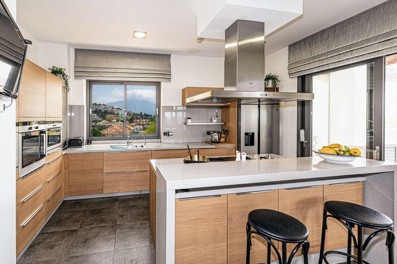 4 bedroom Villa for sale