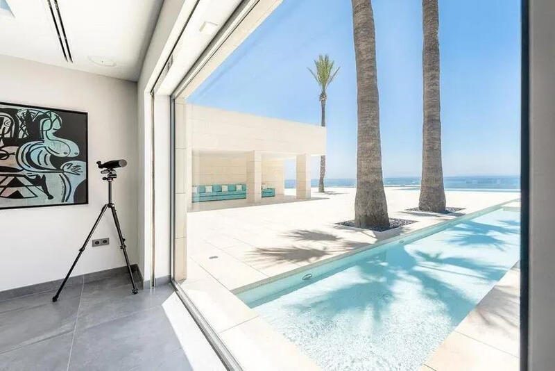 4 bedroom Villa for sale