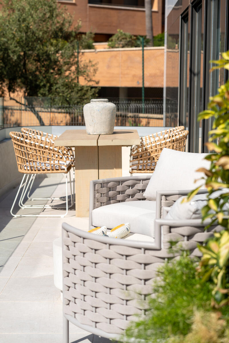 4 bedroom Apartment for sale