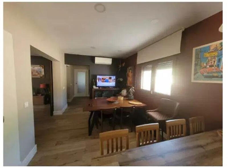 4 soverom Grottehuset til salgs