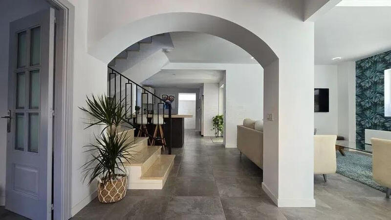 4 Schlafzimmer Villa zu verkaufen