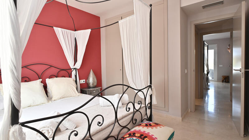 3 bedroom Townhouse for sale