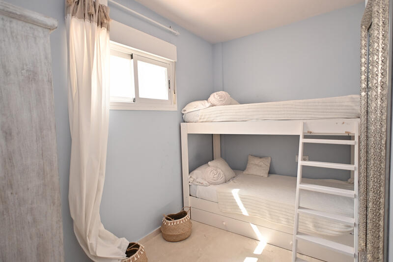 3 bedroom Townhouse for sale
