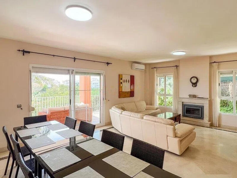 4 bedroom Villa for sale