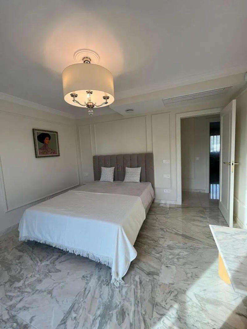 6 soveværelse Villa til salg