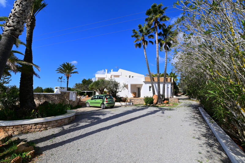 6 Cuarto Villa en venta