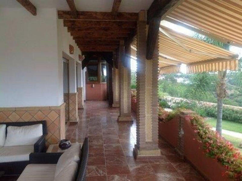 7 Cuarto Casa de Campo en venta