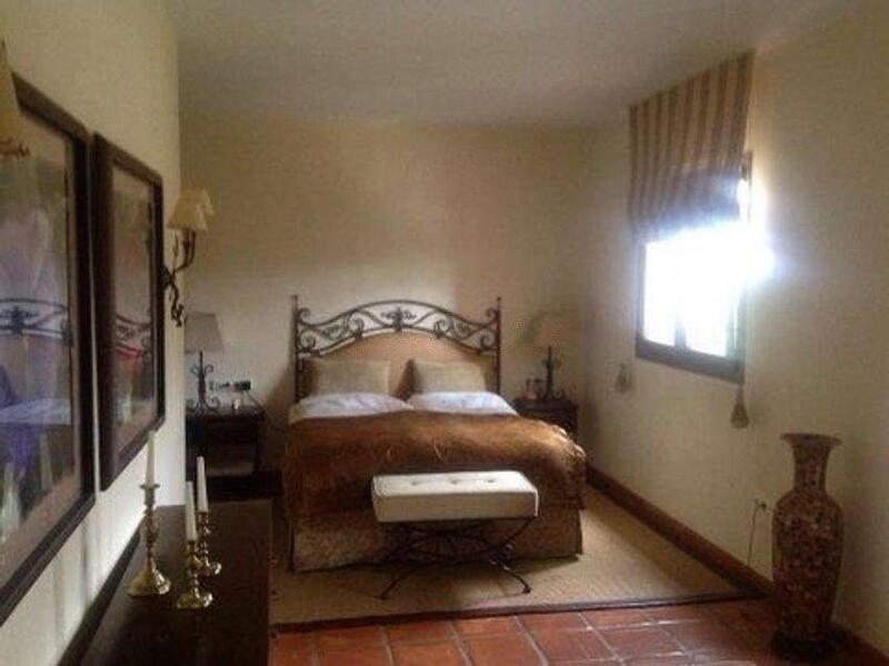 7 Cuarto Casa de Campo en venta
