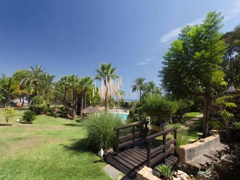 10 Cuarto Villa en venta