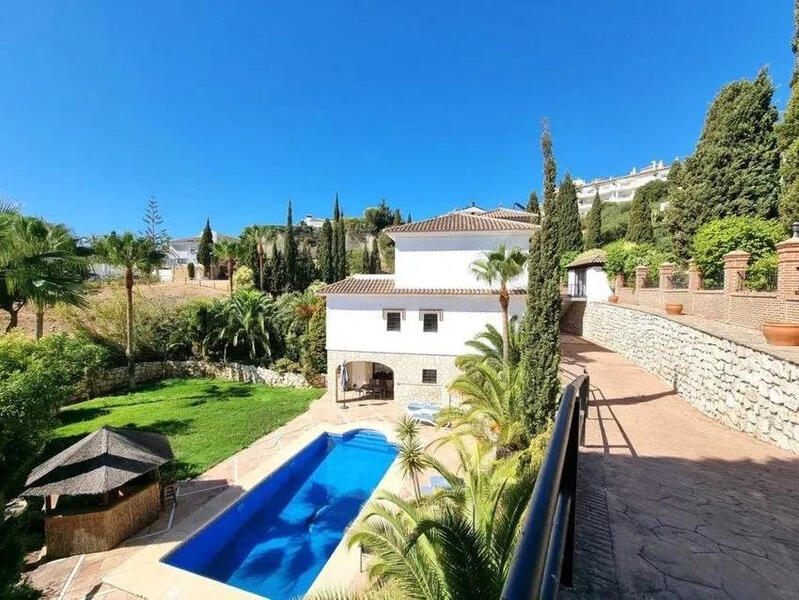 5 bedroom Villa for sale