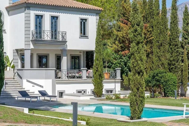 5 bedroom Villa for sale