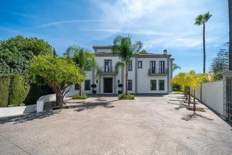 5 bedroom Villa for sale