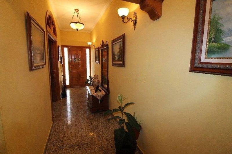 10 Cuarto Villa en venta