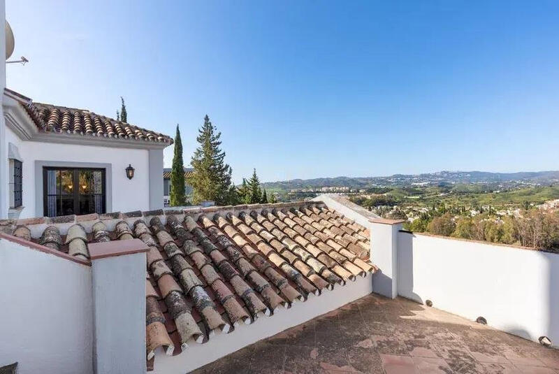 4 bedroom Villa for sale