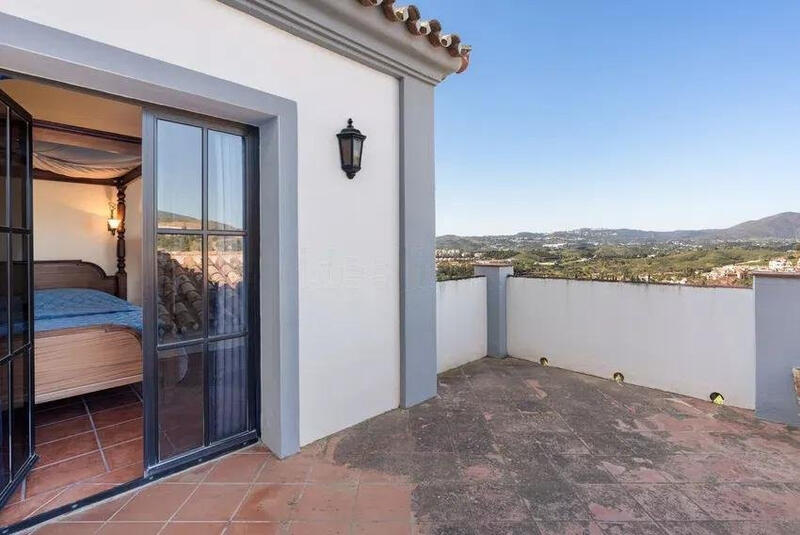 4 bedroom Villa for sale