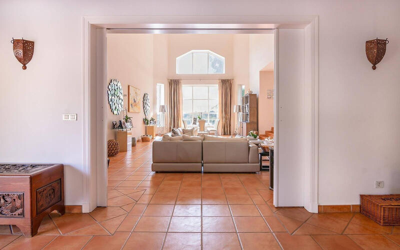 6 Schlafzimmer Villa zu verkaufen