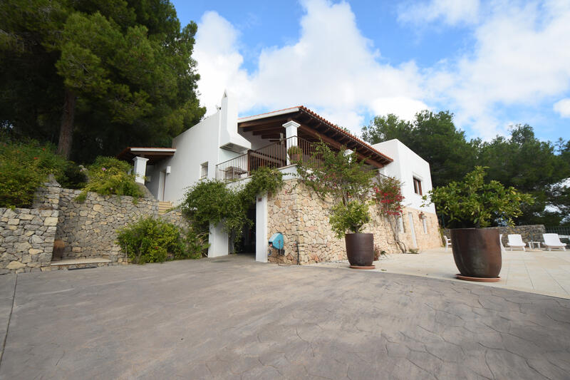 Деревенский Дом продается в Santa Eulalia, Jaén