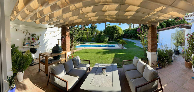 5 bedroom Villa for sale
