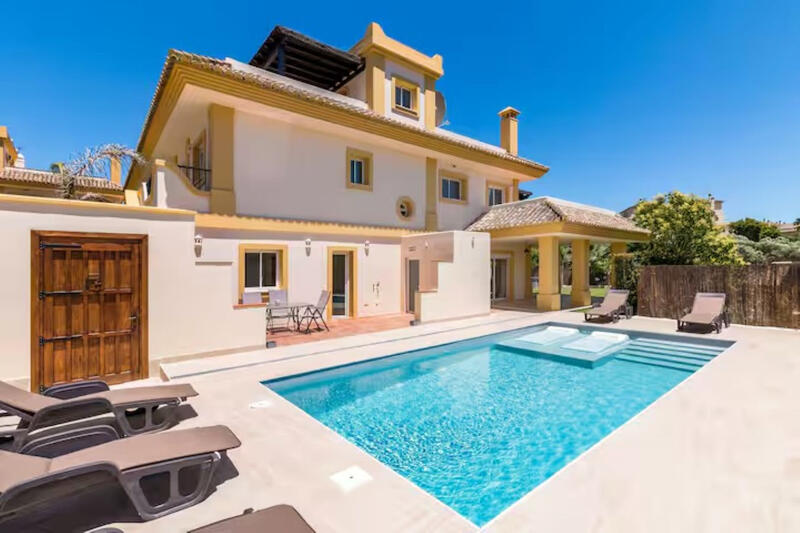 Villa à vendre dans San Roque, Cádiz