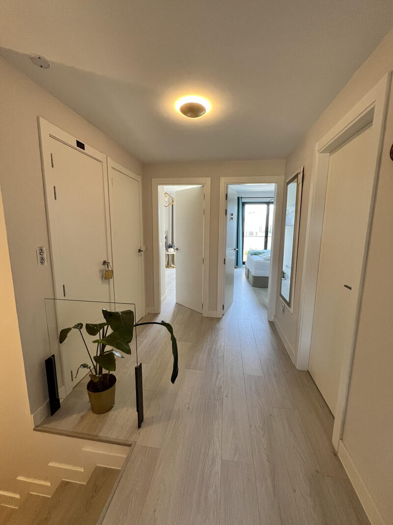 4 bedroom Townhouse for sale