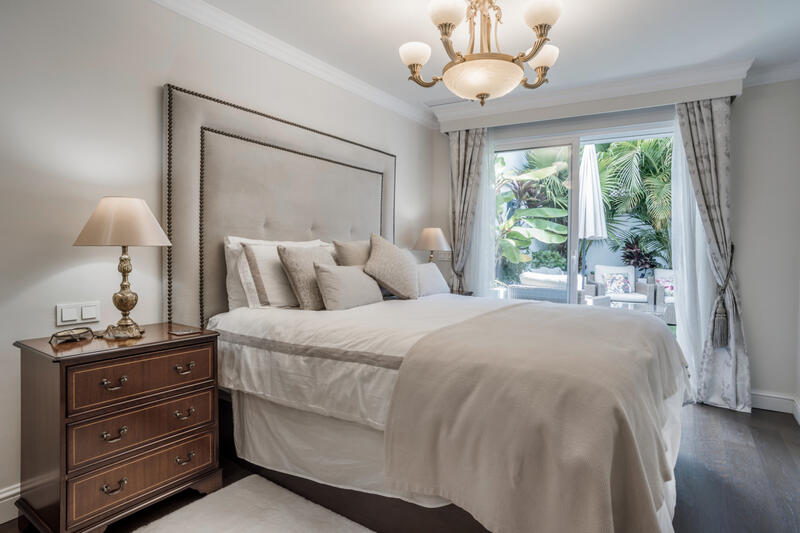 4 bedroom Townhouse for sale