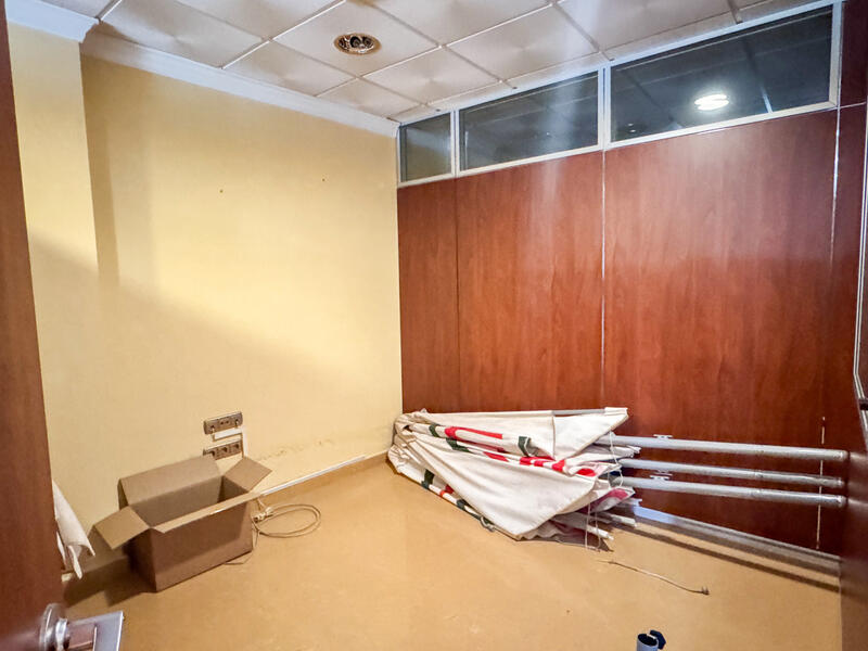3 bedroom Commercial Property for sale