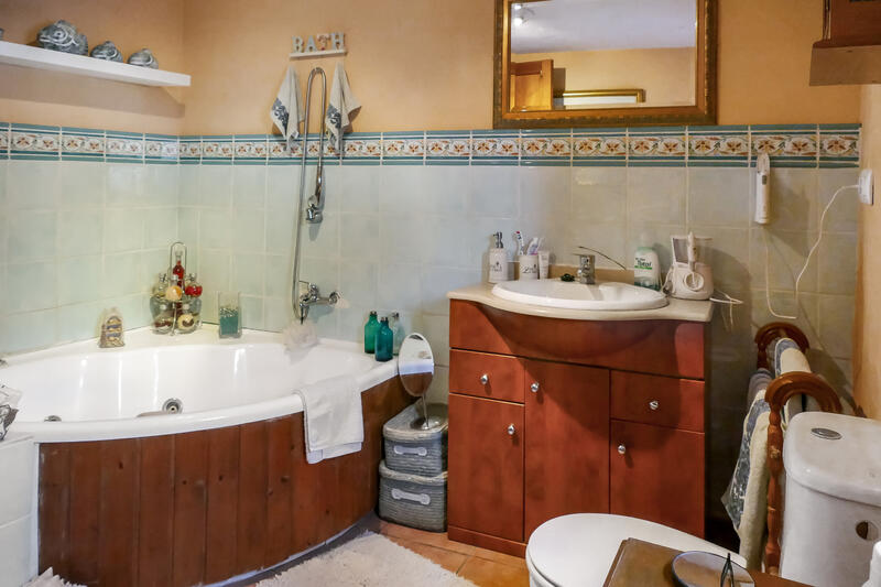 8 bedroom Country House for sale