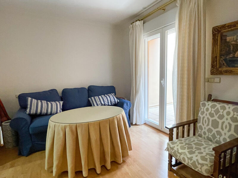 6 bedroom Villa for sale