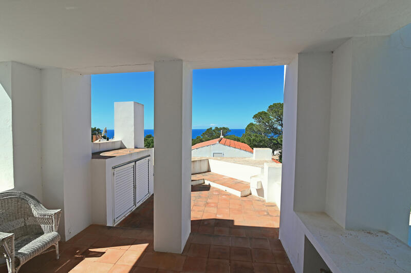 4 Cuarto Villa en venta