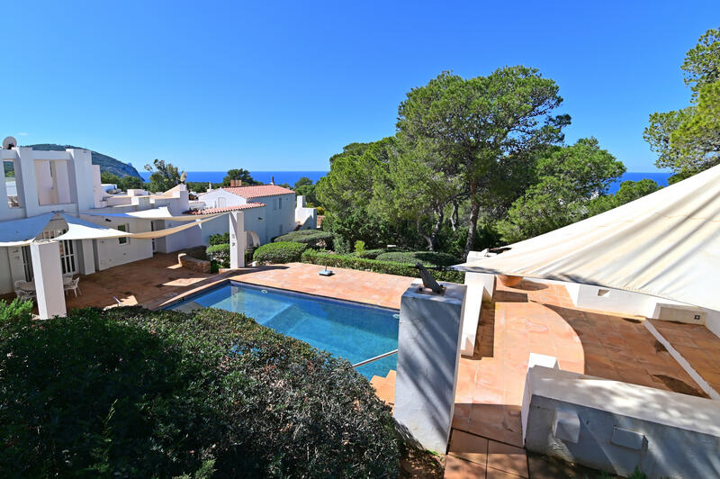 4 Cuarto Villa en venta