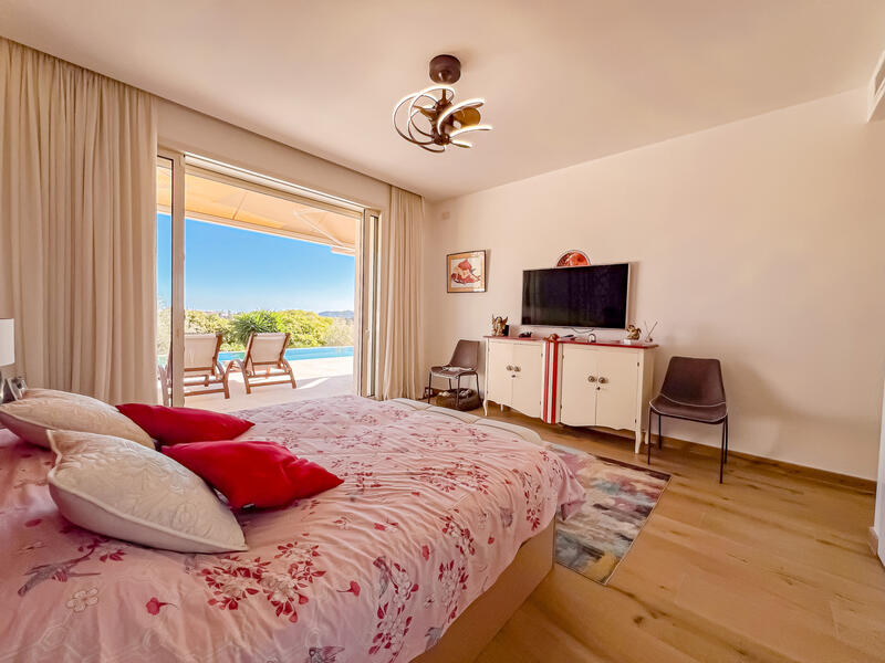 4 bedroom Villa for sale