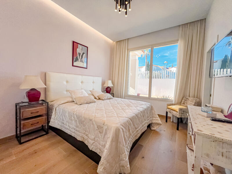 4 bedroom Villa for sale