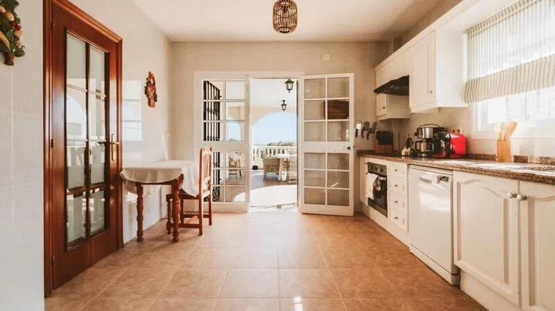 6 Cuarto Villa en venta