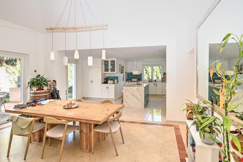 5 soverom Villa til salgs