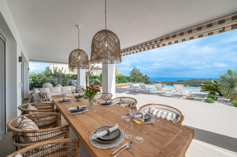 5 bedroom Villa for sale