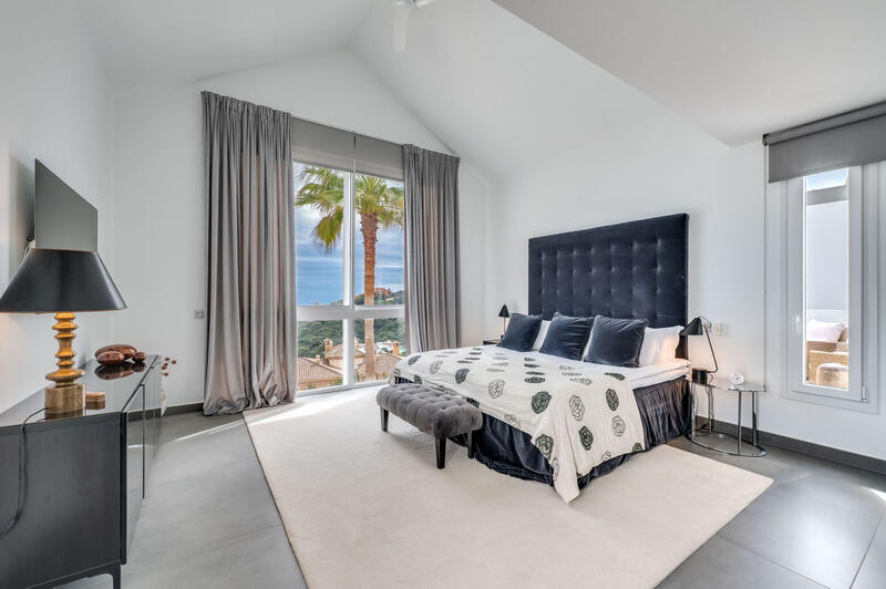 5 bedroom Villa for sale
