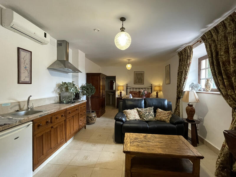 20 bedroom Country House for sale