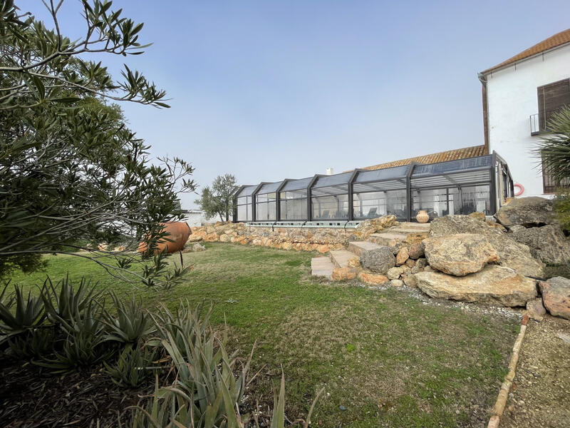 20 bedroom Country House for sale