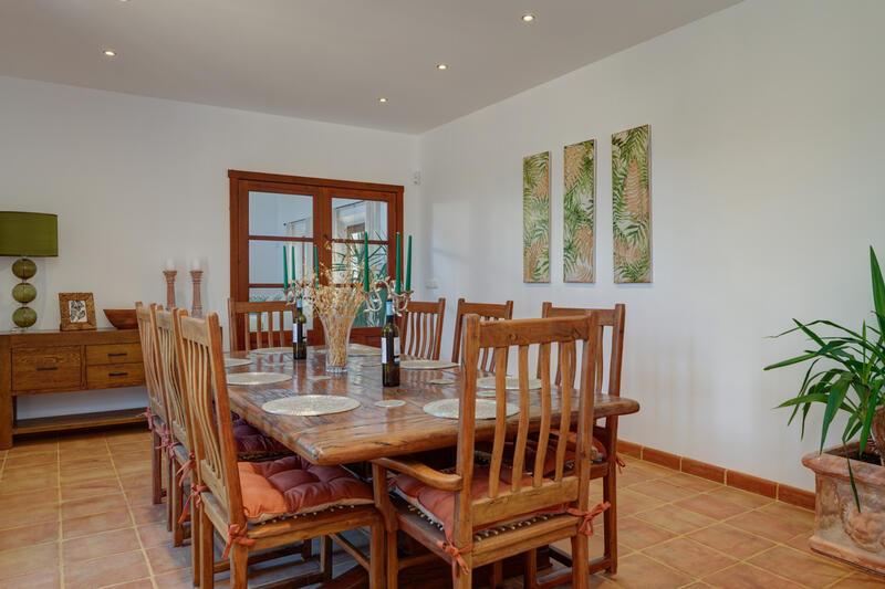 5 bedroom Country House for sale