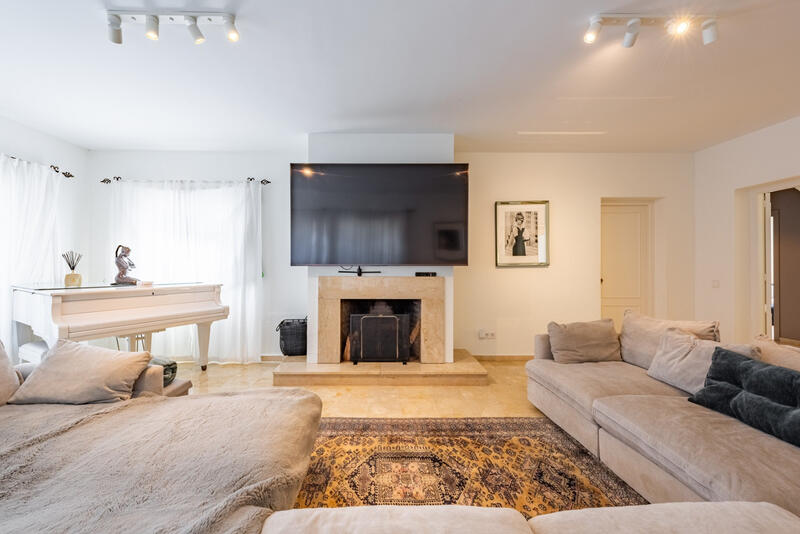 5 soverom Villa til salgs