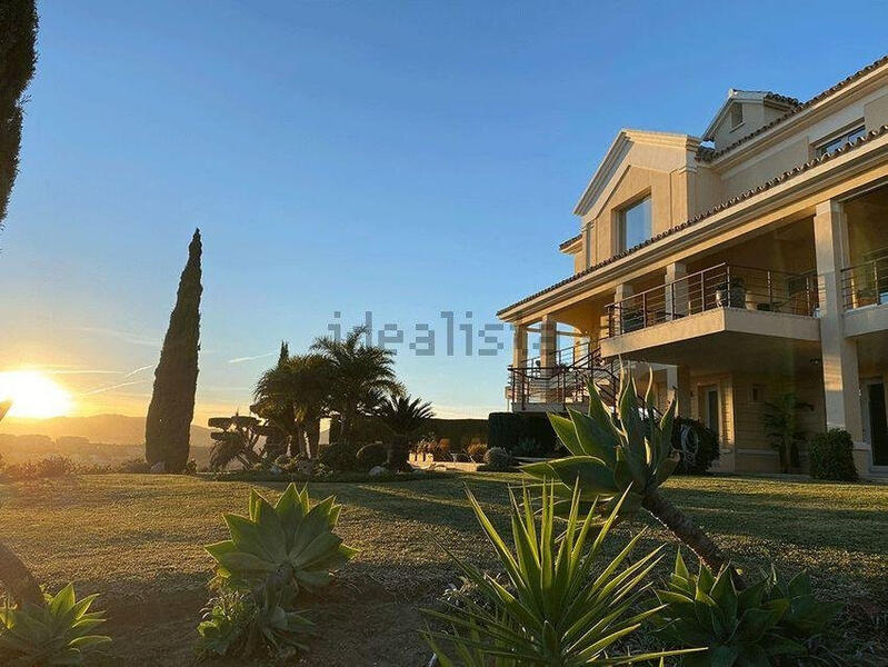 Villa zu verkaufen in Mijas Costa, Málaga