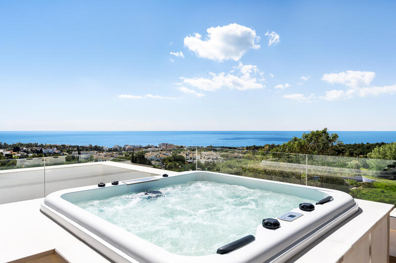 Villa for sale in Marbella, Málaga