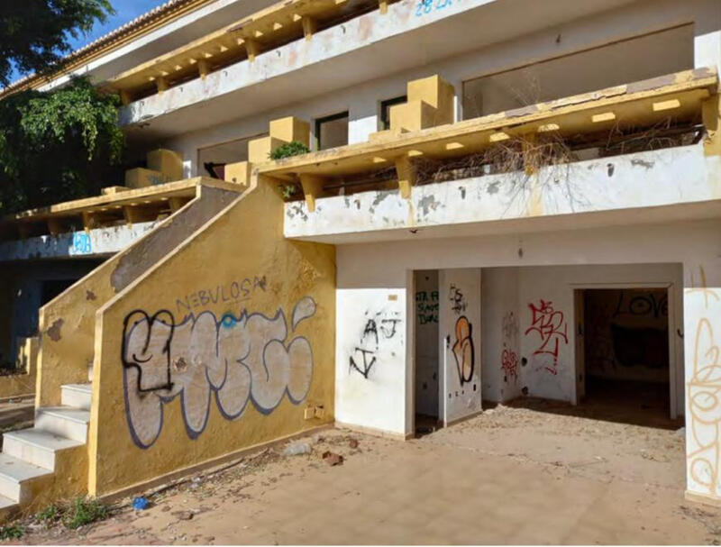 58 Schlafzimmer Villa zu verkaufen
