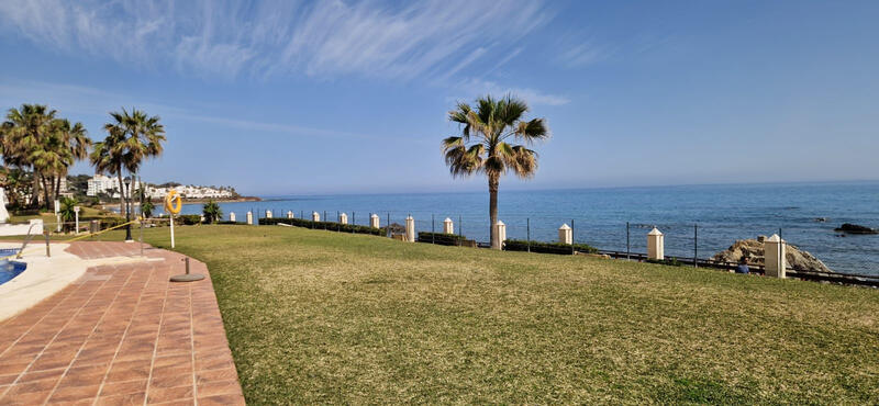 4 bedroom Apartment for sale